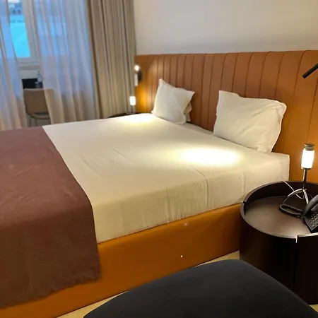 Golden 4* Lisbon