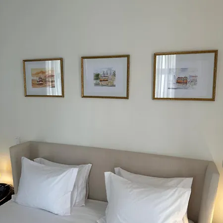 Golden Lisbon