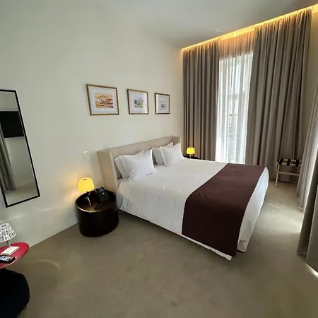 Golden Hotel