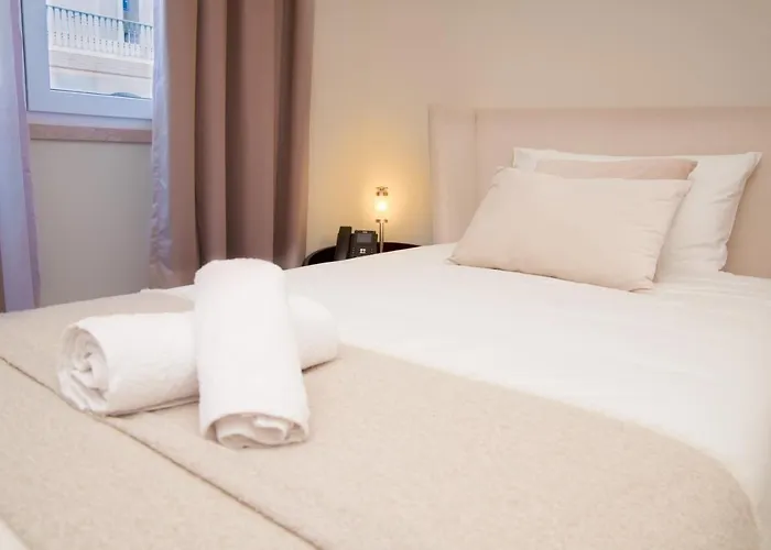 Ξενοδοχείο Golden 4*