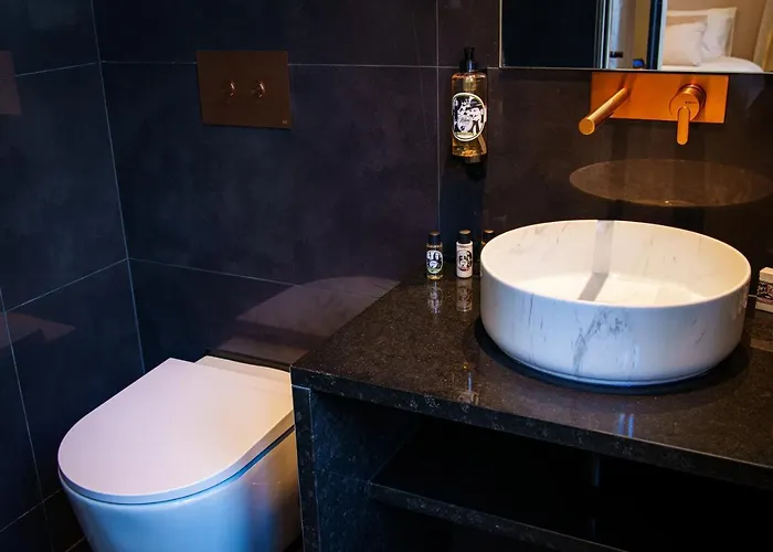 Golden Ξενοδοχείο 4*