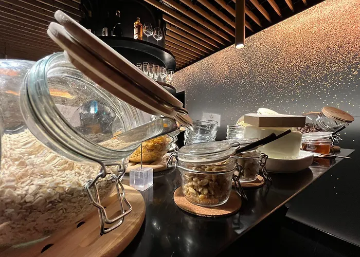 Ξενοδοχείο Golden 4*