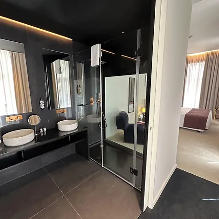 Hotel Golden 4*