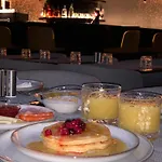 Golden Hotell 4*