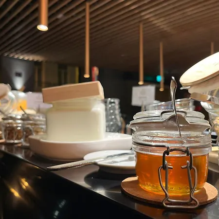 Hotel Golden